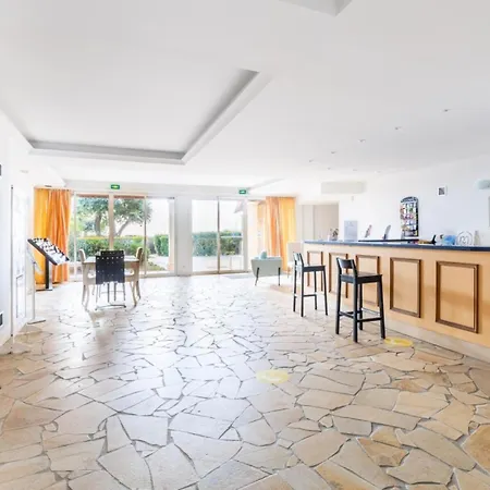 Résidence Le Hameau Des Issambres - Maeva - 2 Pièces 4 Personnes Sélection Mae-1328 Appartement Les Issambres